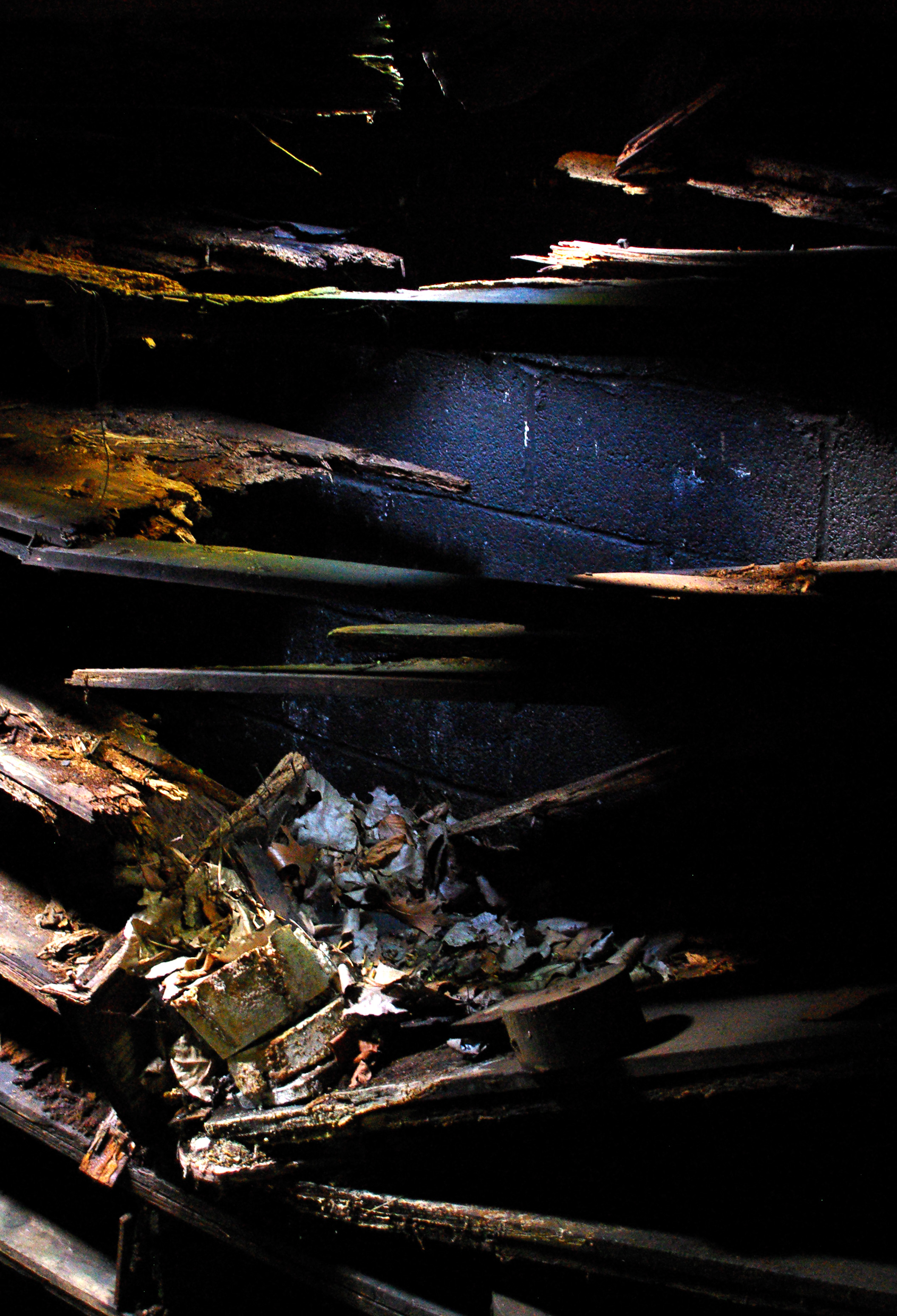 Untitled abandoned architecture photograph